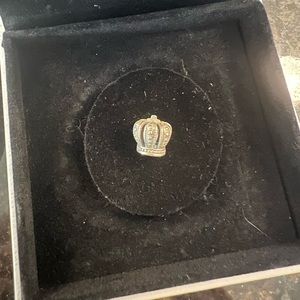 Pandora Crown Charm